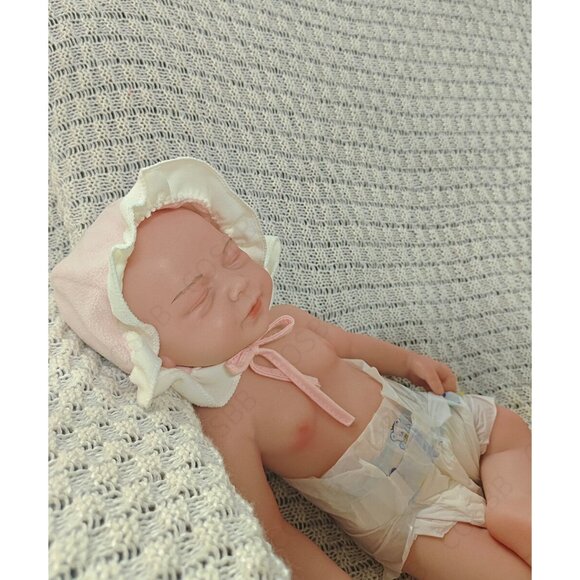 45cm Full Body Silicone Reborn Baby Dolls 6.16lbs Sleeping Newborn Baby Girl - Picture 3 of 15